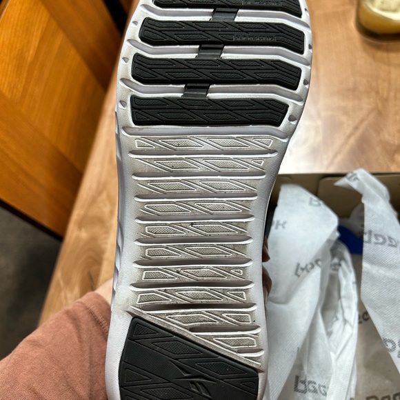 Comes in box: Reebok Sublite Legend Work, size 10.5W - Picture 6 of 7